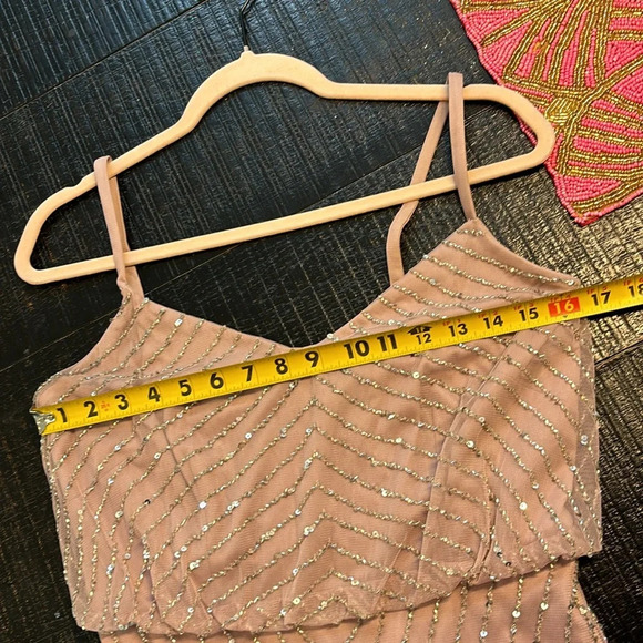 Adrianna Papell Blouson Bead Embellished Mini Dress size 8 in Light Mauve - Picture 10 of 11